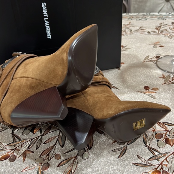 - Saint Laurent Niki Wester Boots - Picture 5 of 9